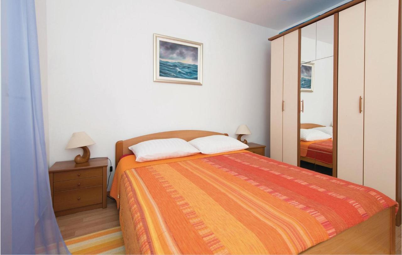 1 Bedroom Stunning Apartment In Ston Kültér fotó